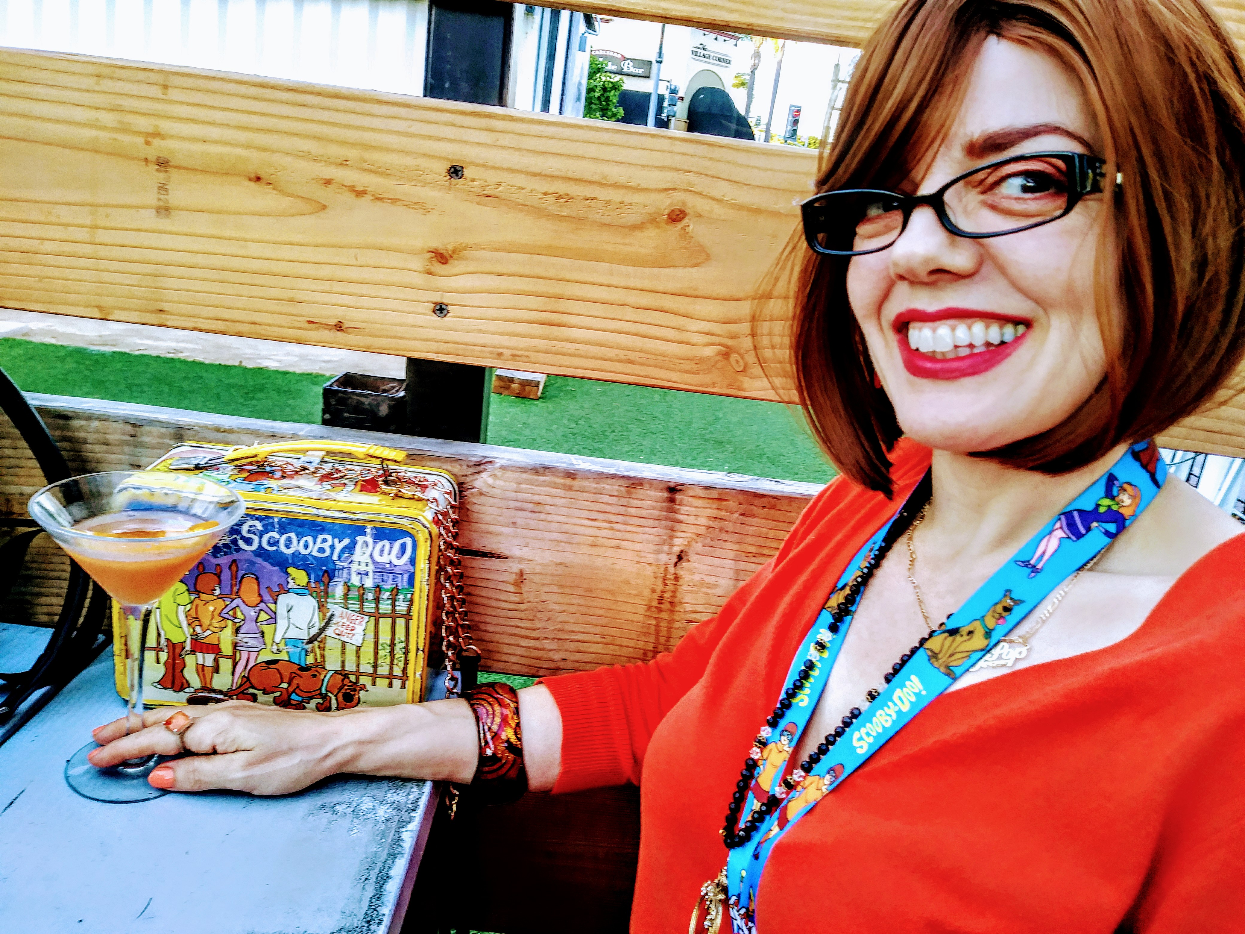 If you had a crush on Velma as a kid, the you meet her after SDCC for drinx, be sure to get her a cocktail that matches her colour palette. Photo: JSDevore, SDCC 2019