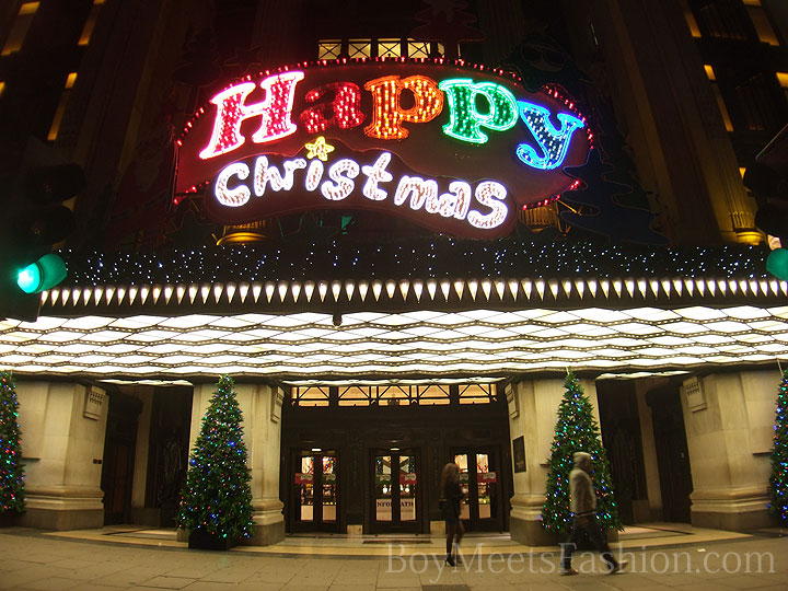 Selfridge's at Christmastime, photo by BoyMeetsFashion.com